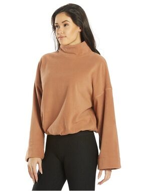 Beyond Yoga Camel Turtleneck Pullover Sweater